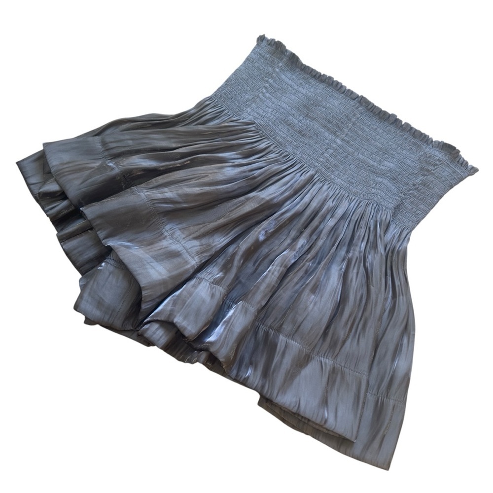Koch Erica Metallic Charcoal Smocked Waist Ruffle Pleated Flowy Shorts Size M - Picture 5 of 7